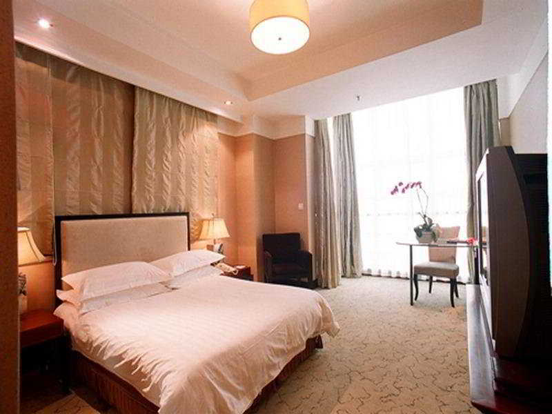 Shanghai Hengsheng Peninsula International Hotel מראה חיצוני תמונה